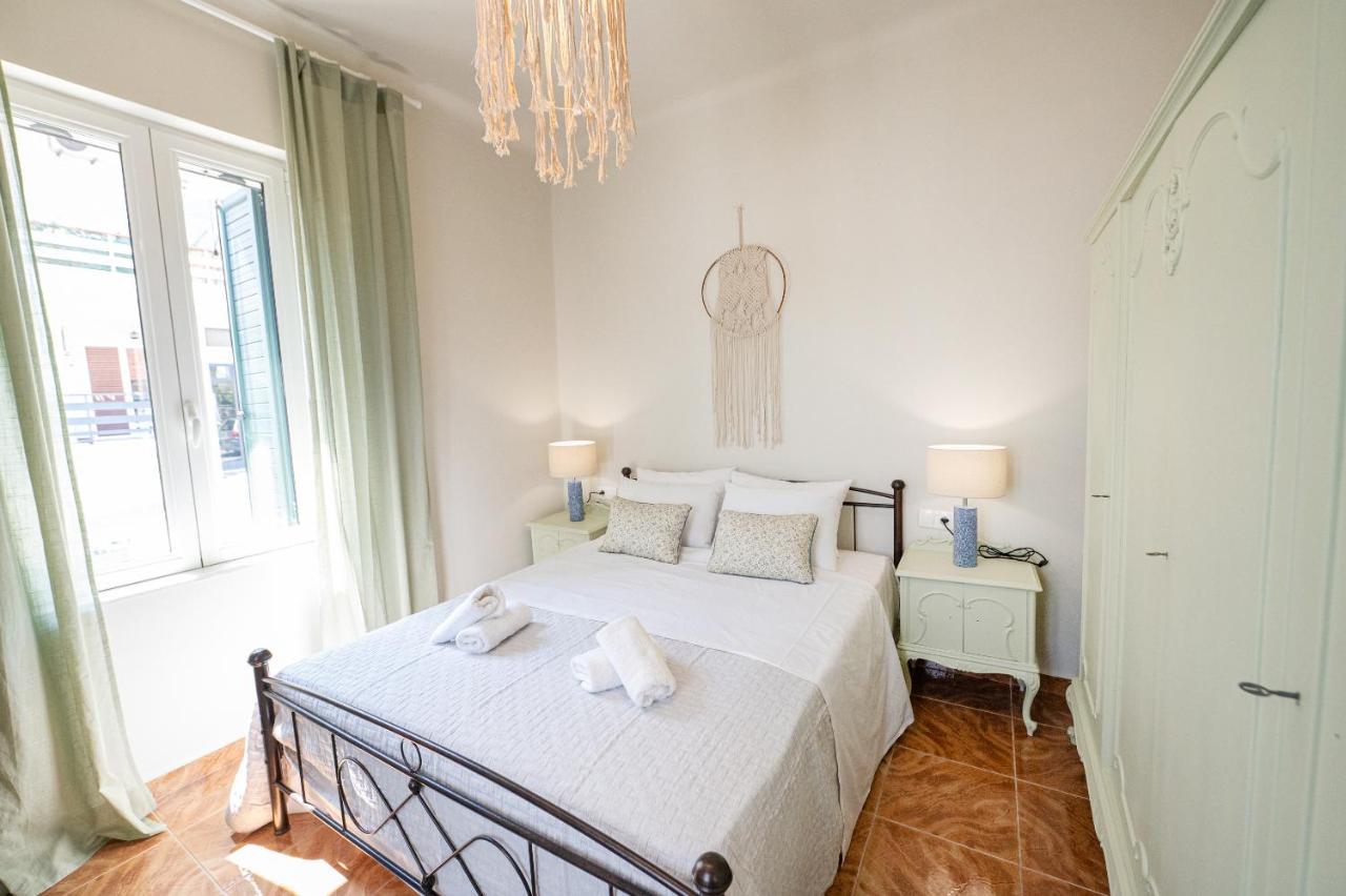 Sunny Yard Apartments Poros Town Dış mekan fotoğraf