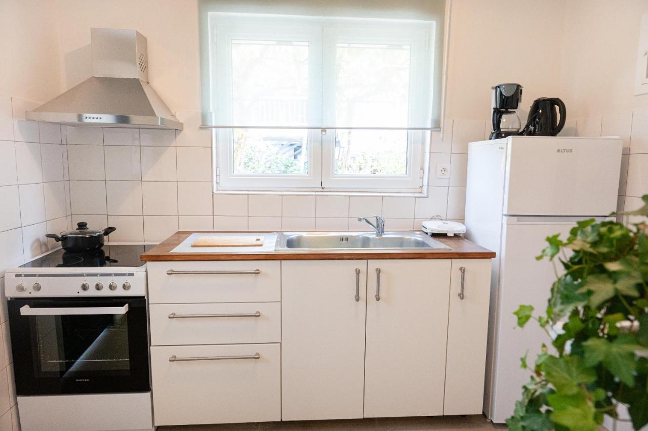 Sunny Yard Apartments Poros Town Dış mekan fotoğraf